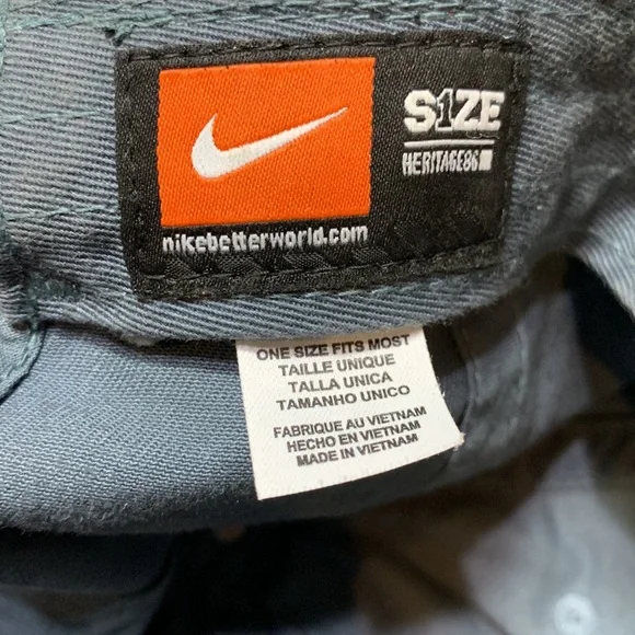 Nike Golf Blue/Gray Adjustable Strapback Baseball Cap - Picture 6 of 7